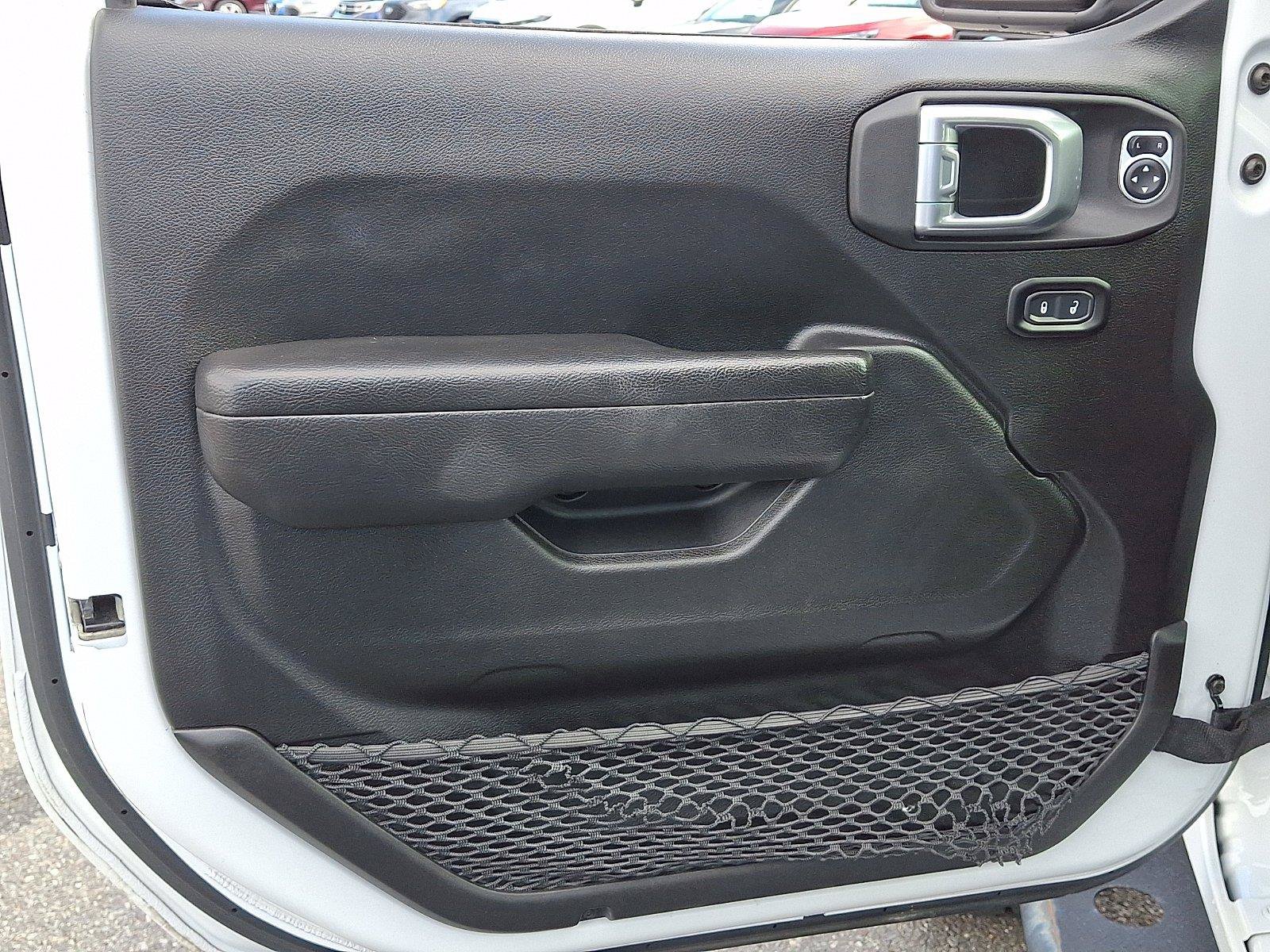 Used 2023 Jeep Wrangler Sport AWD/4WD image 14