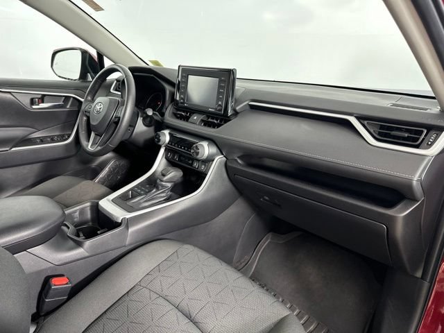 Used 2022 Toyota RAV4 XLE w/ Convenience Package AWD/4WD image 27