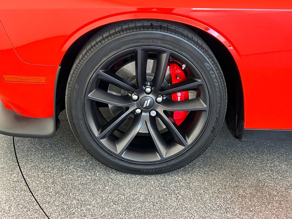 Used 2022 Dodge Challenger GT w/ Performance Handling Group image 27