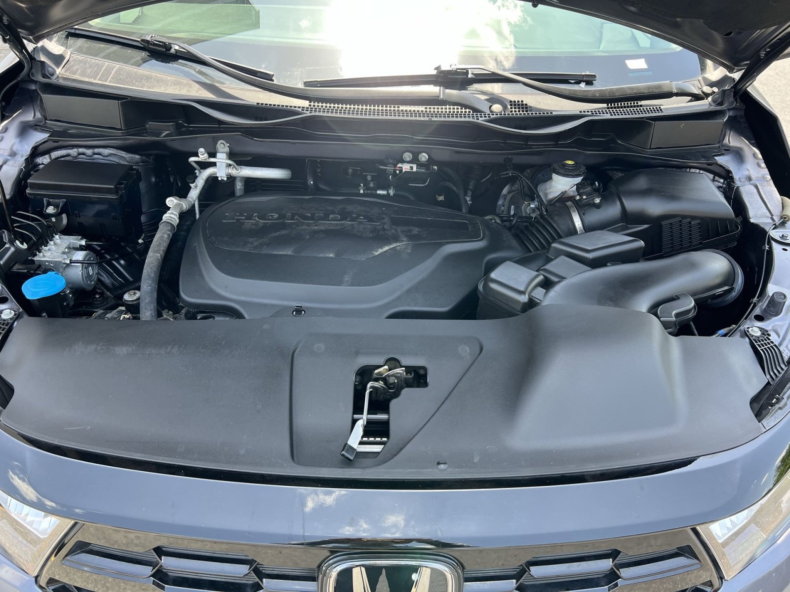 Used 2025 Honda Odyssey Elite image 29