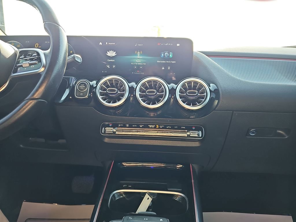 Used 2022 Mercedes-Benz GLA 250 image 24