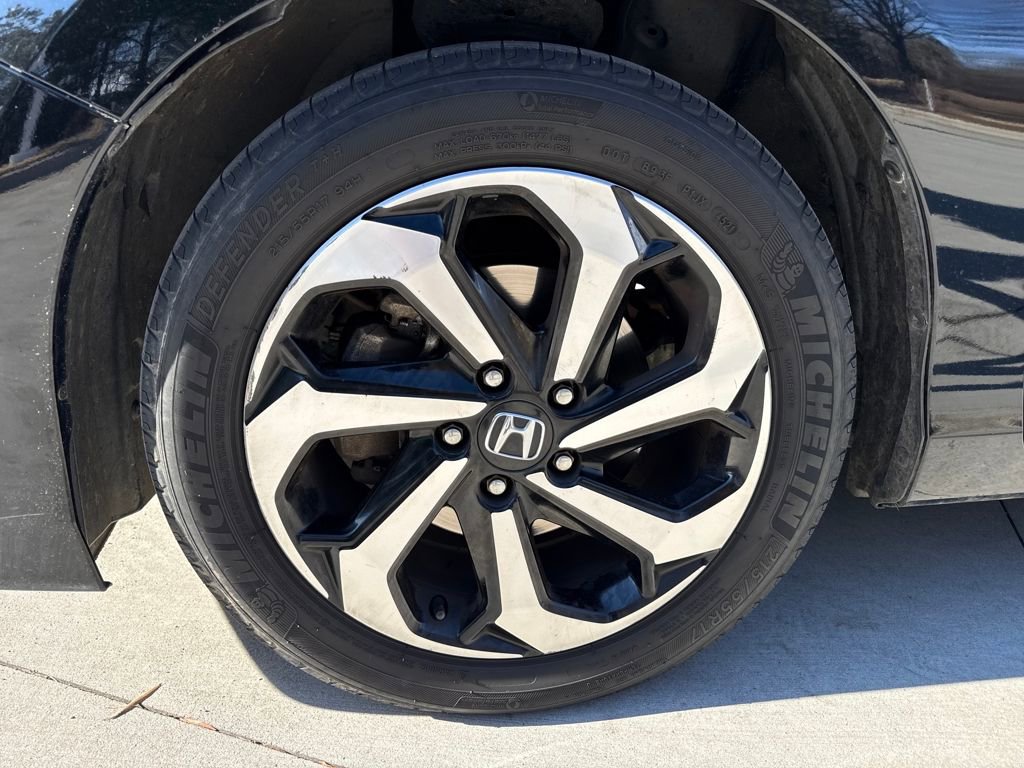 Used 2017 Honda Accord EX-L image 11