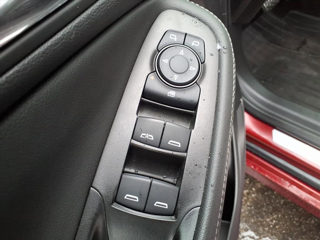 Used 2023 Buick Encore GX Select w/ Sport Touring Package image 23