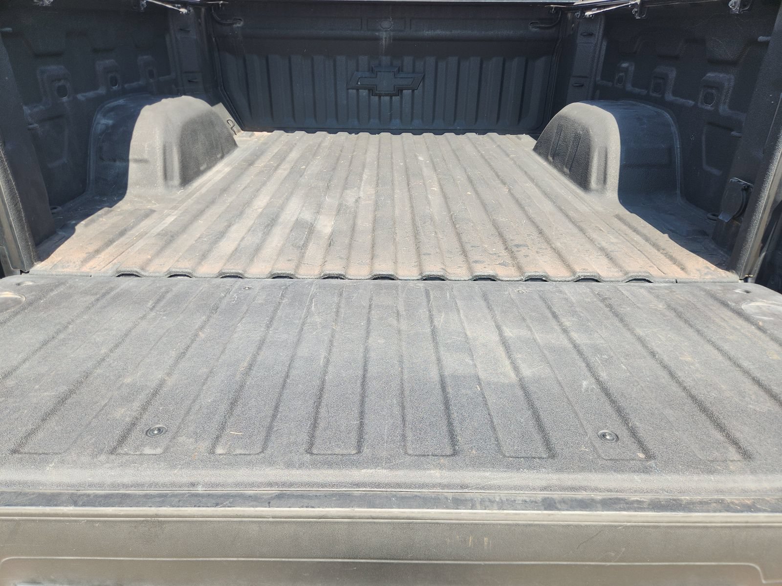 Used 2020 Chevrolet Silverado 1500 LT AWD/4WD image 37