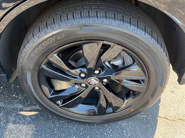 Certified 2024 Buick Encore GX Sport Touring AWD/4WD image 35