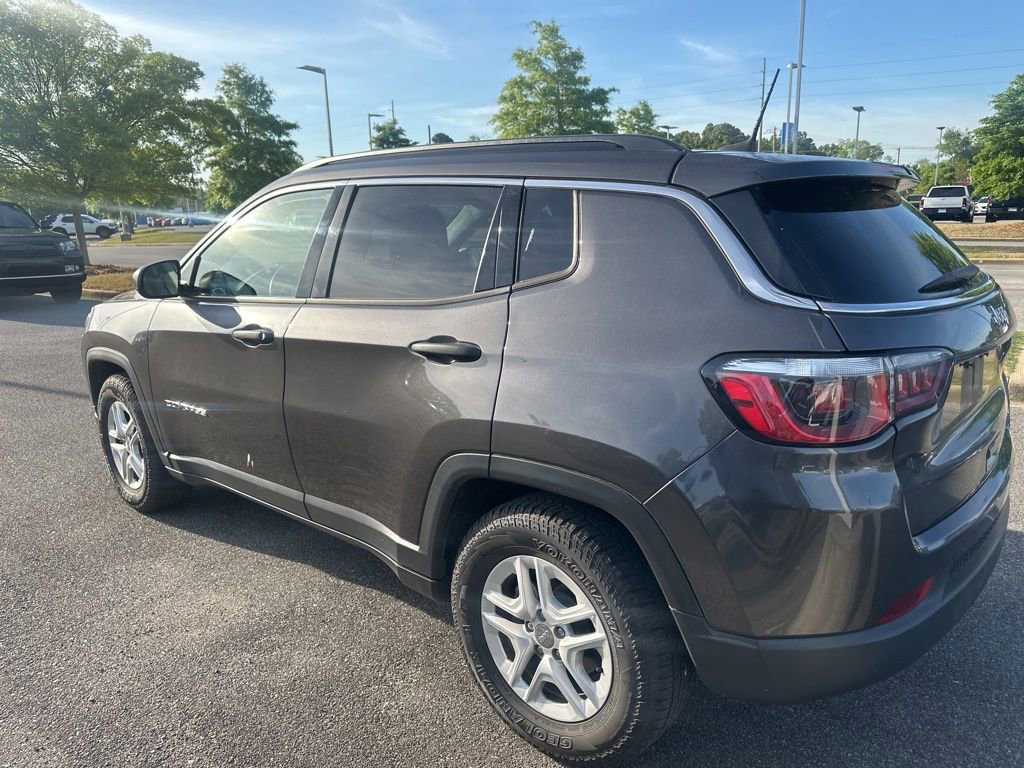 Used 2020 Jeep Compass Sport image 7