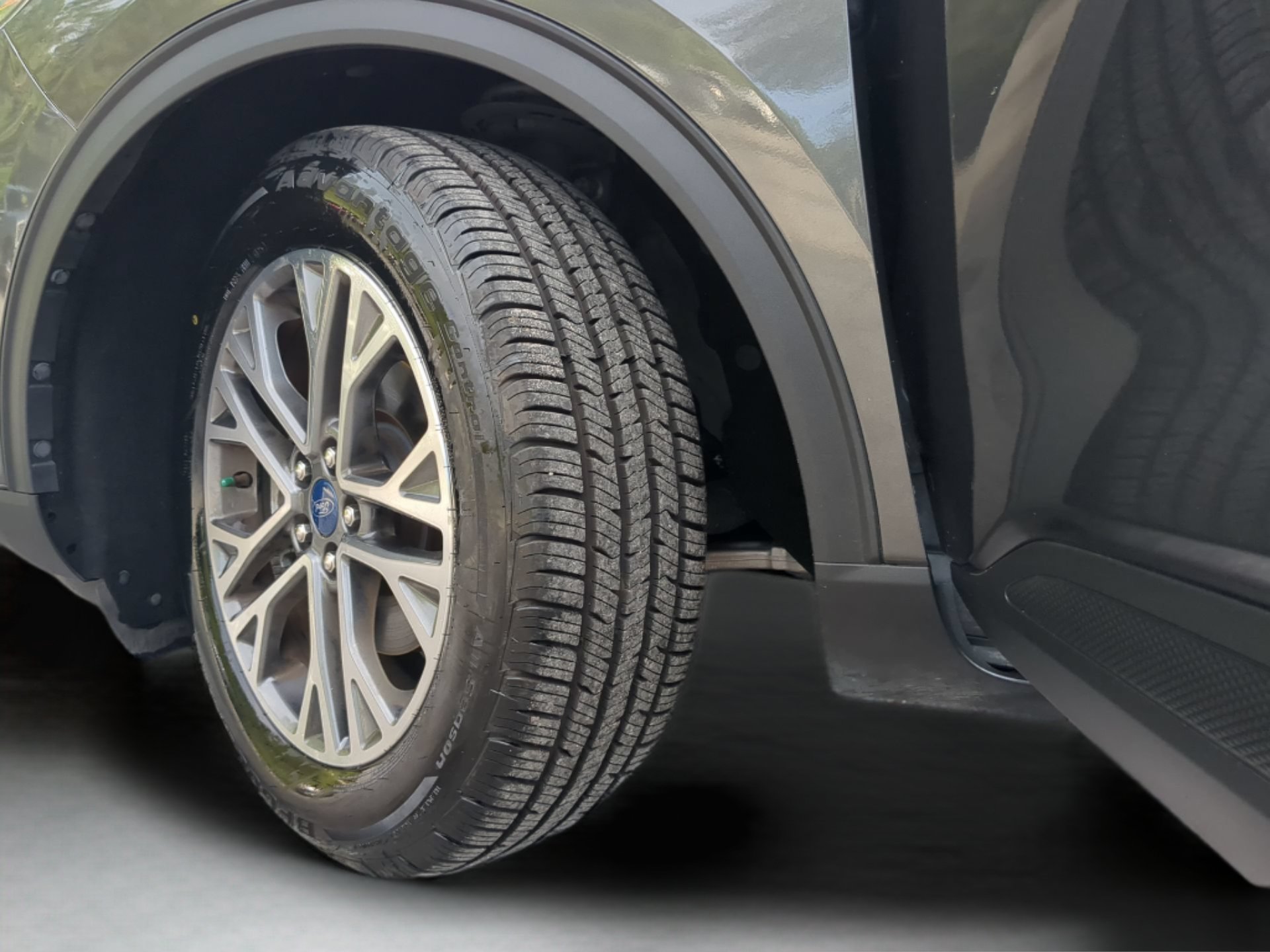 Certified 2020 Ford Escape SEL FWD image 71