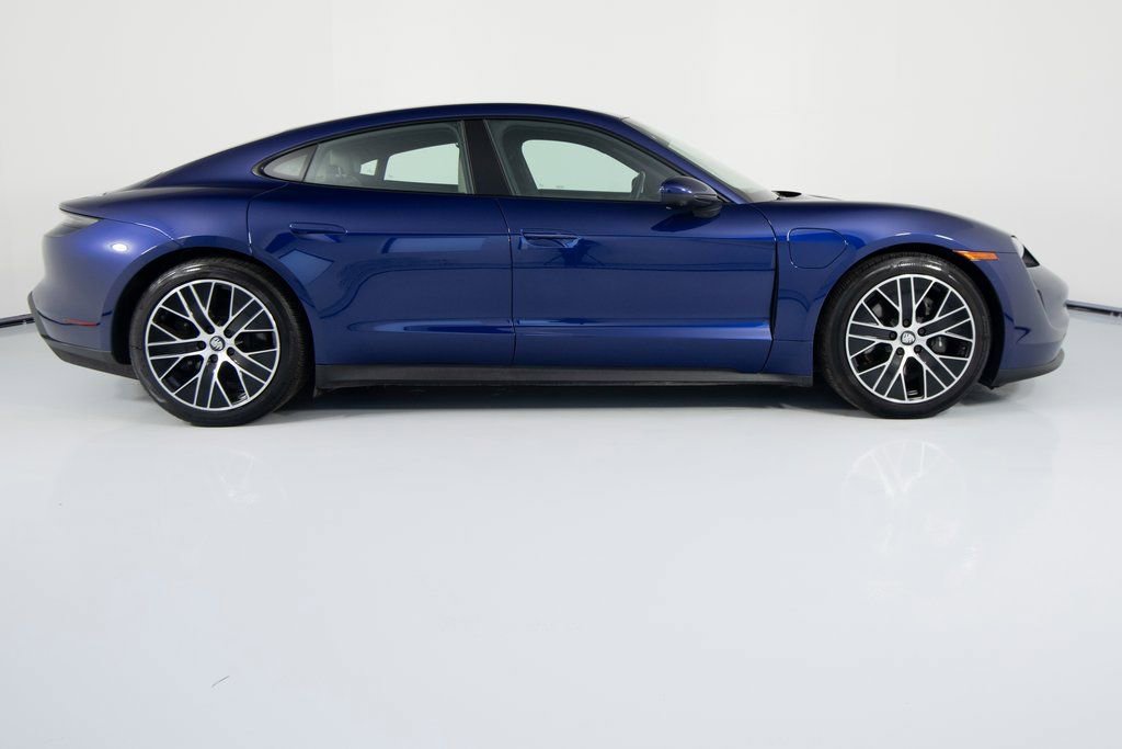 Certified 2022 Porsche Taycan image 11