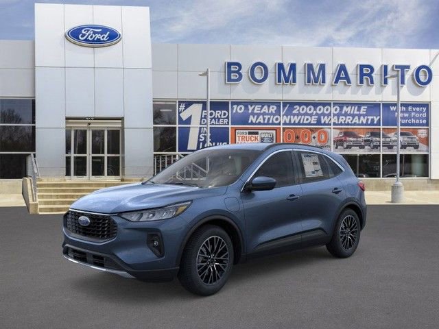 New 2026 Ford Escape Base