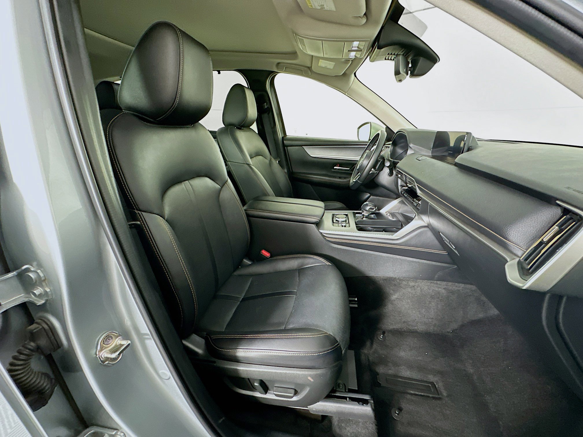 Used 2024 MAZDA CX-90 3.3 Turbo w/ Premium Package image 34