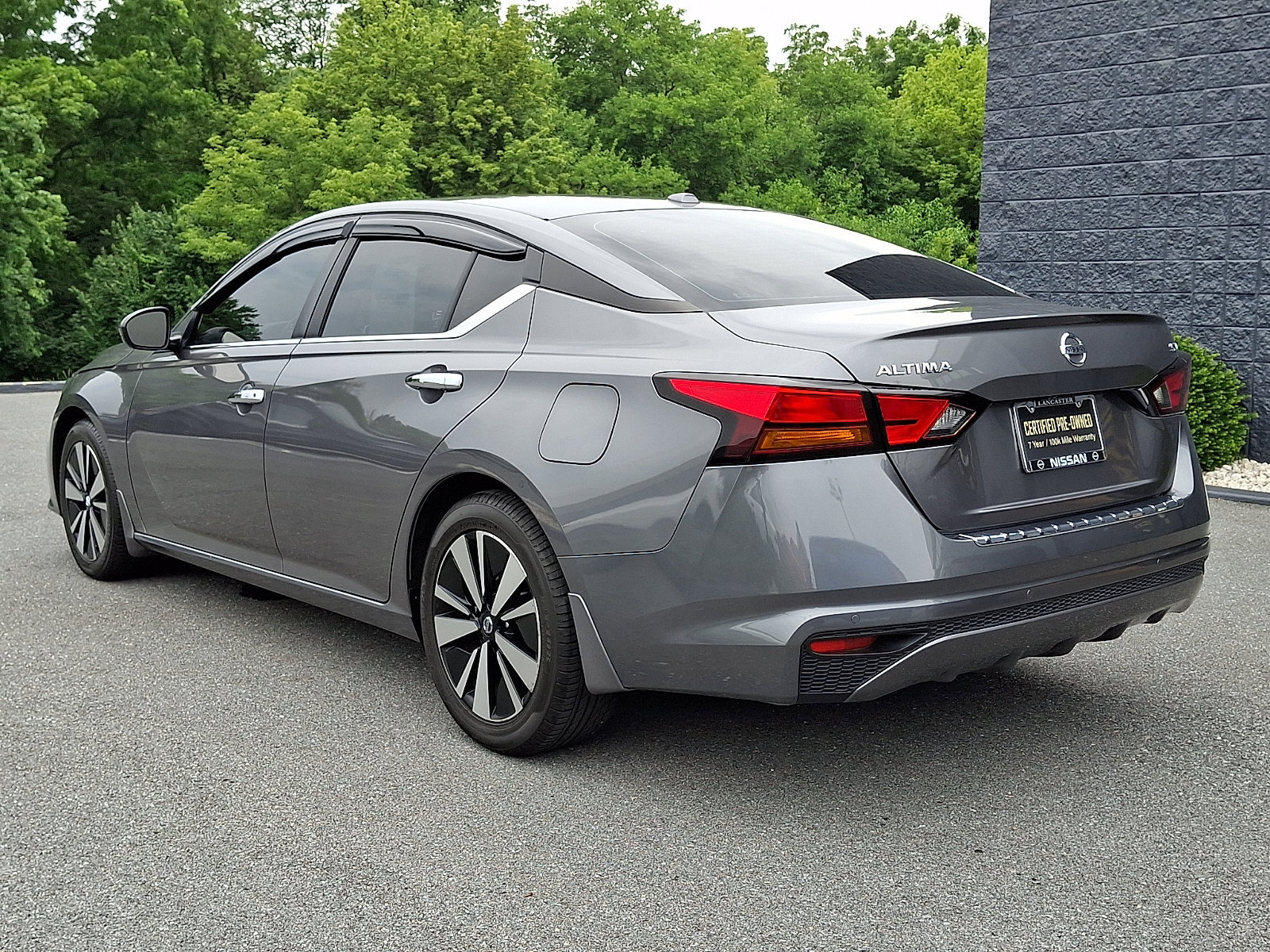 Certified 2022 Nissan Altima 2.5 SV FWD image 5