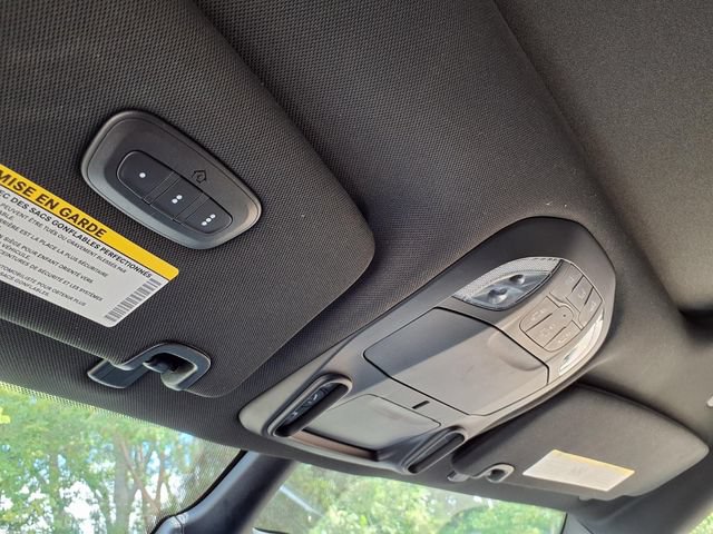 Used 2026 Chrysler Pacifica Limited w/ S Appearance Package FWD image 20