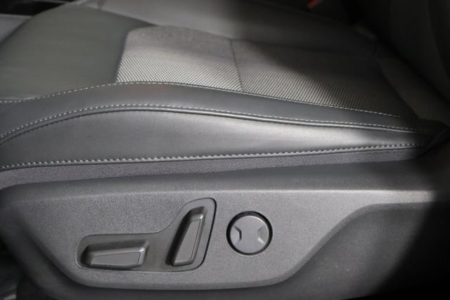 Certified 2024 Kia Niro Wind FWD image 18