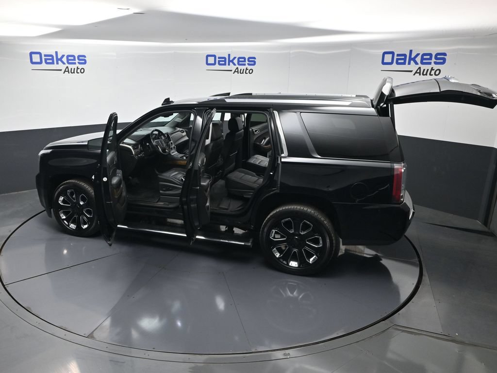 Used 2019 GMC Yukon Denali w/ Denali Ultimate Package AWD/4WD image 64