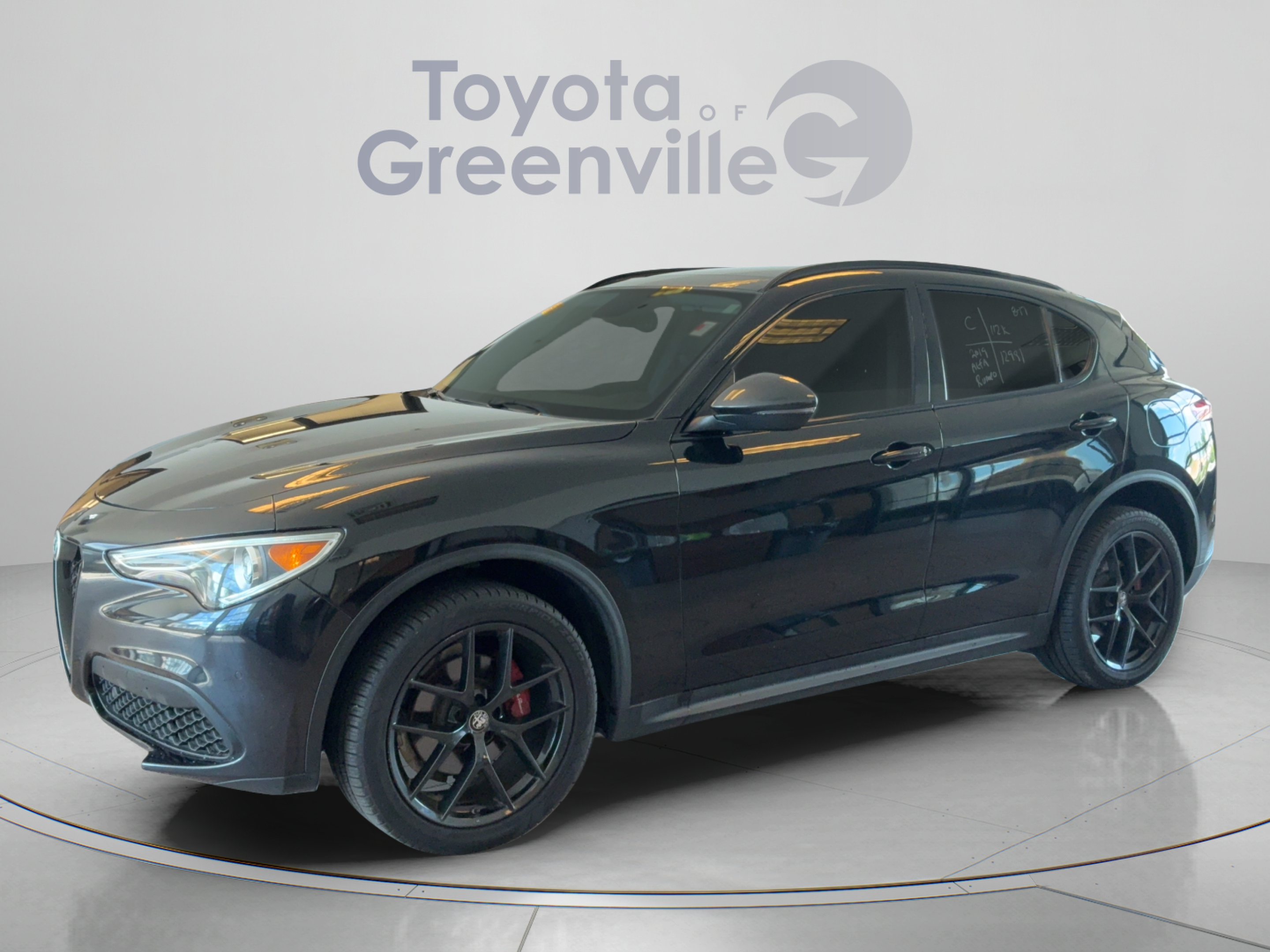 Used 2019 Alfa Romeo Stelvio Ti w/ Nero Edizione AWD/4WD image 2
