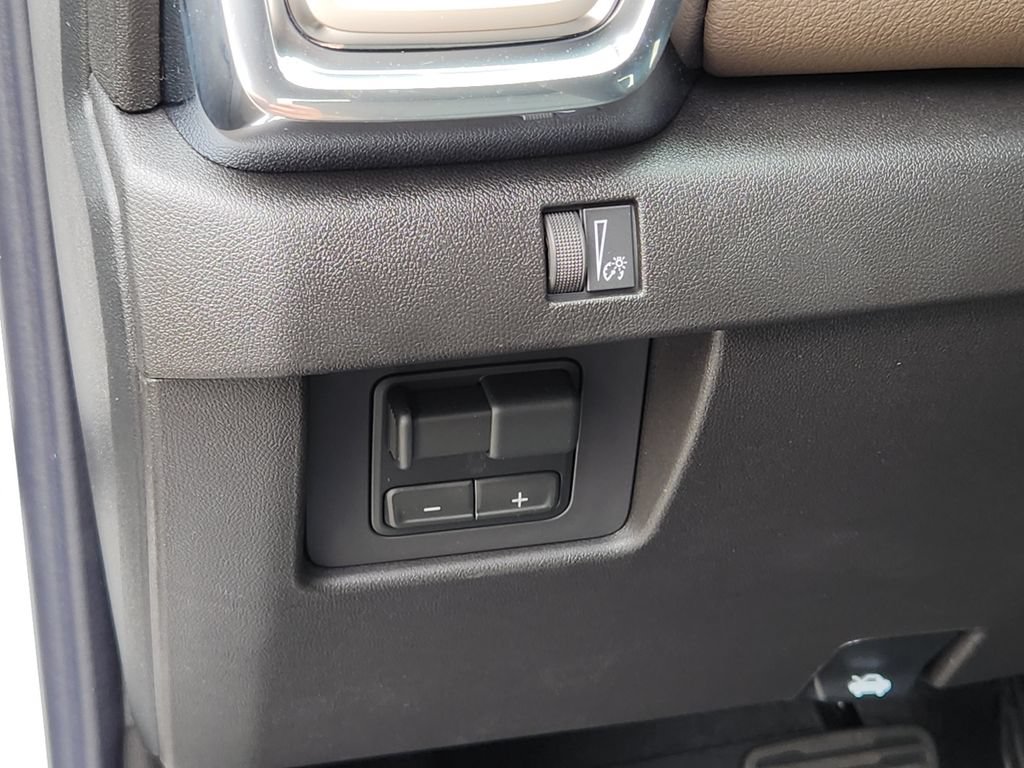 New 2026 GMC Canyon Denali AWD/4WD image 18