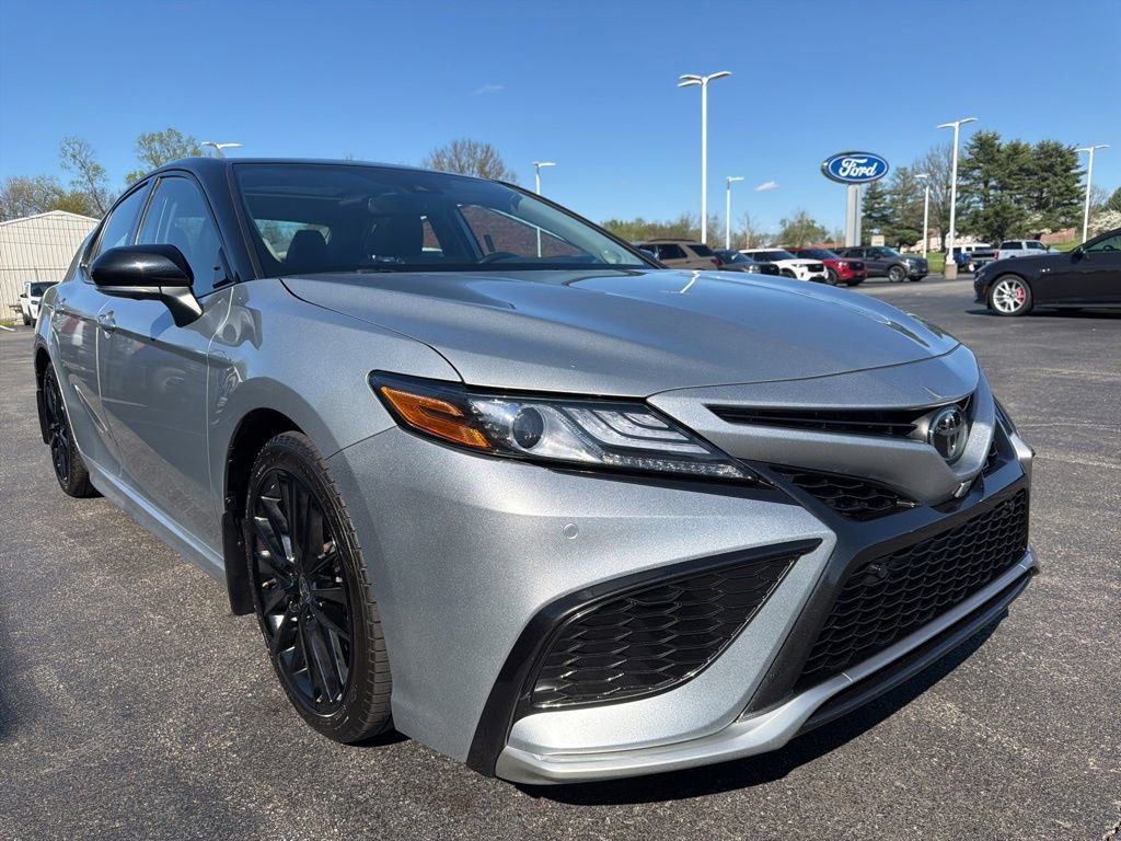 Used 2023 Toyota Camry XSE w/ Navigation Package FWD image 7