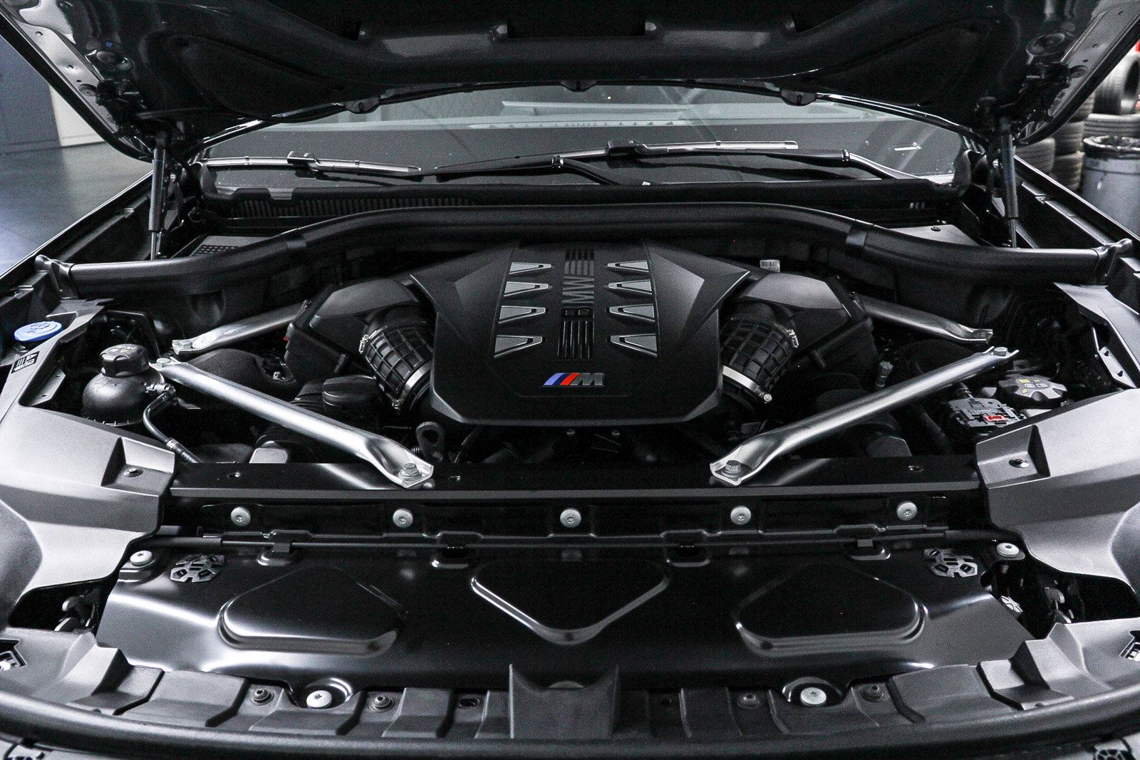 New 2026 BMW X7 M60i image 28