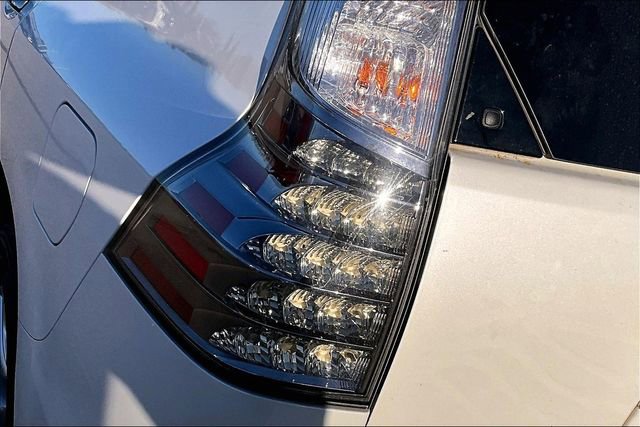 Used 2021 Lexus GX 460 Premium w/ Premium Package image 31