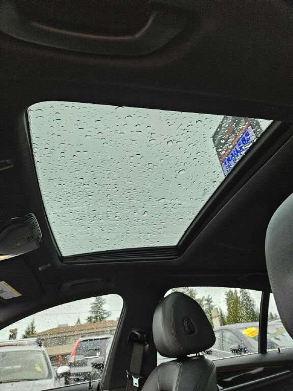 Used 2020 BMW 530i xDrive w/ Convenience Package image 17