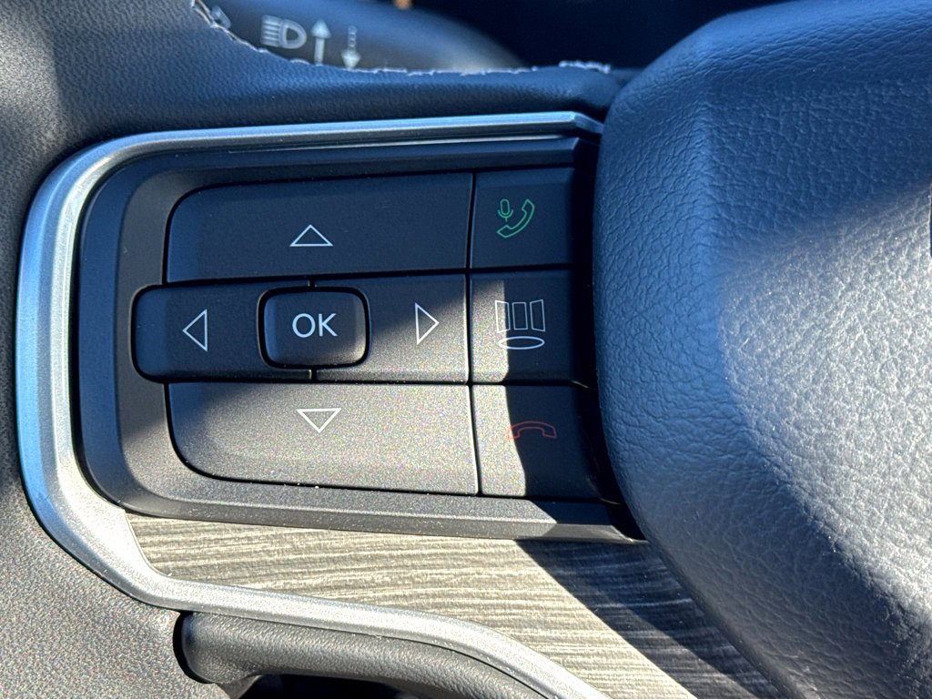 Used 2022 Jeep Wagoneer Series III w/ Premium Group I image 17