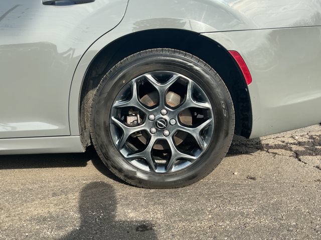 Used 2017 Chrysler 300 S w/ S Model Appearance Package AWD/4WD image 27