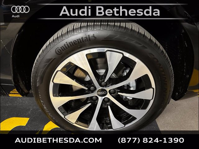 New 2026 Audi Q3 quattro 2.0T AWD/4WD image 9