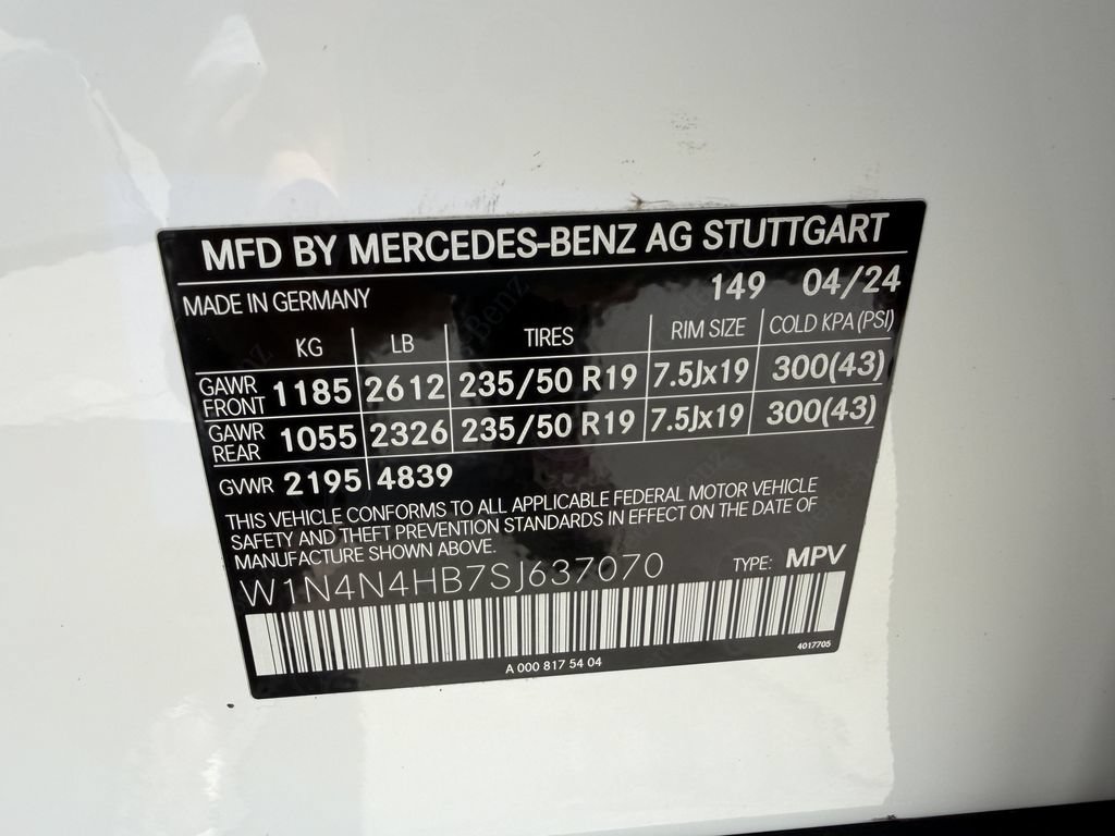 Used 2025 Mercedes-Benz GLA 250 4MATIC image 29