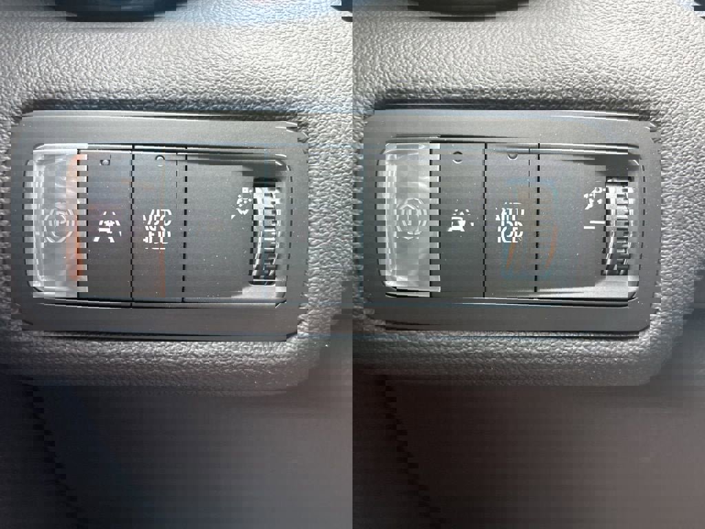 New 2026 Chevrolet Blazer EV LT image 22