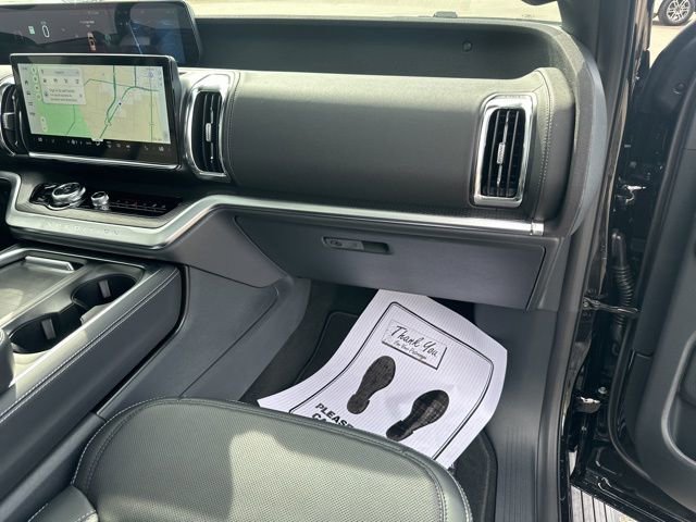 New 2025 Ford Expedition Platinum w/ Stealth Performance Package image 10