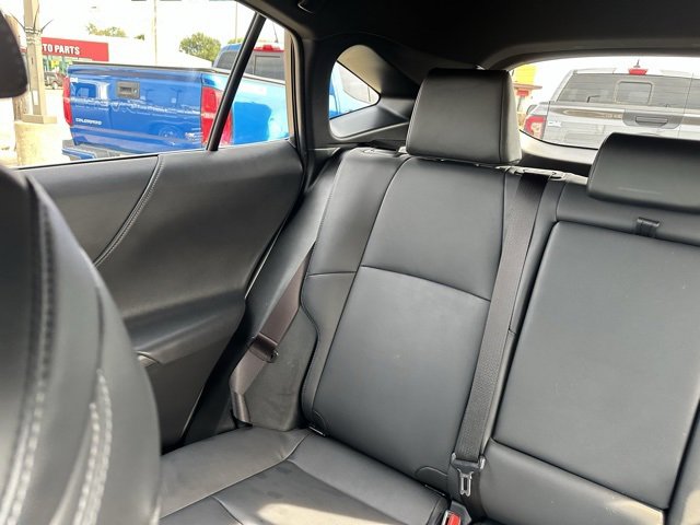 Used 2023 Toyota Venza Nightshade image 14