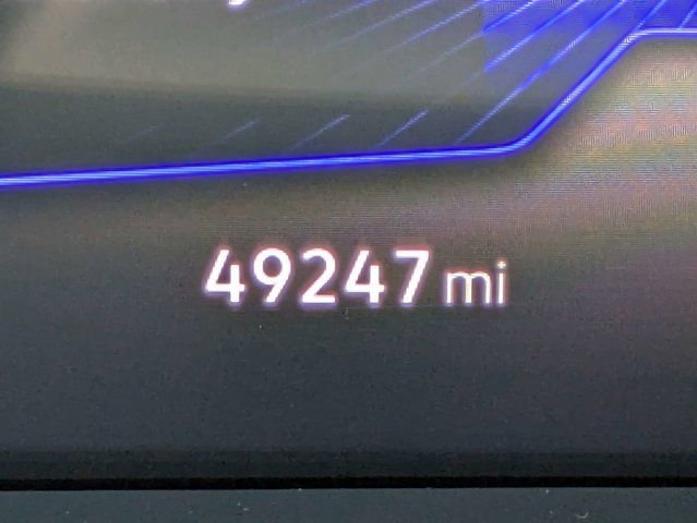 Used 2024 Volkswagen Tiguan SE AWD/4WD image 27