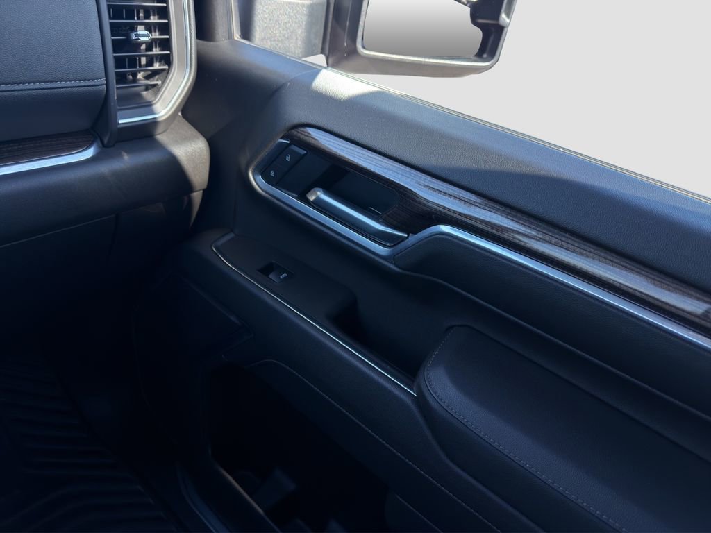 Used 2025 Chevrolet Silverado 2500 LT w/ Trail Boss Package image 31