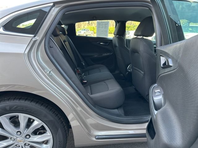 Used 2024 Chevrolet Malibu LT image 11