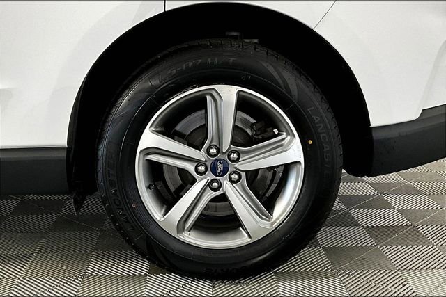 Used 2022 Ford Edge SEL w/ Convenience Package image 8