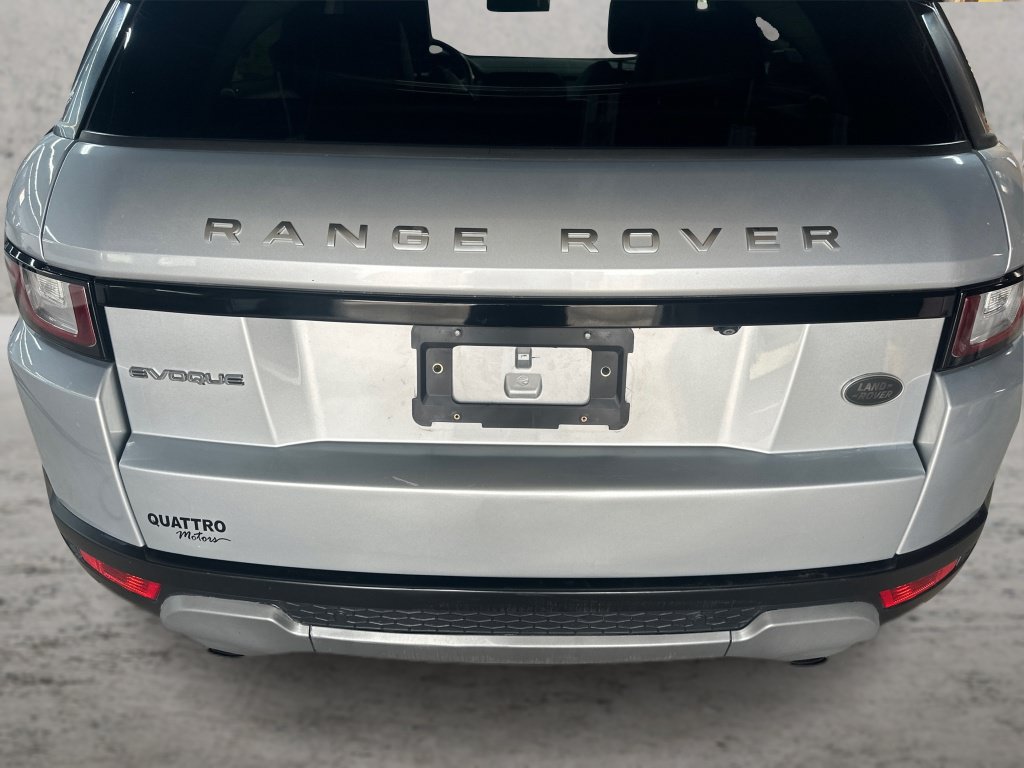 Used 2018 Land Rover Range Rover Evoque SE Premium AWD/4WD image 14