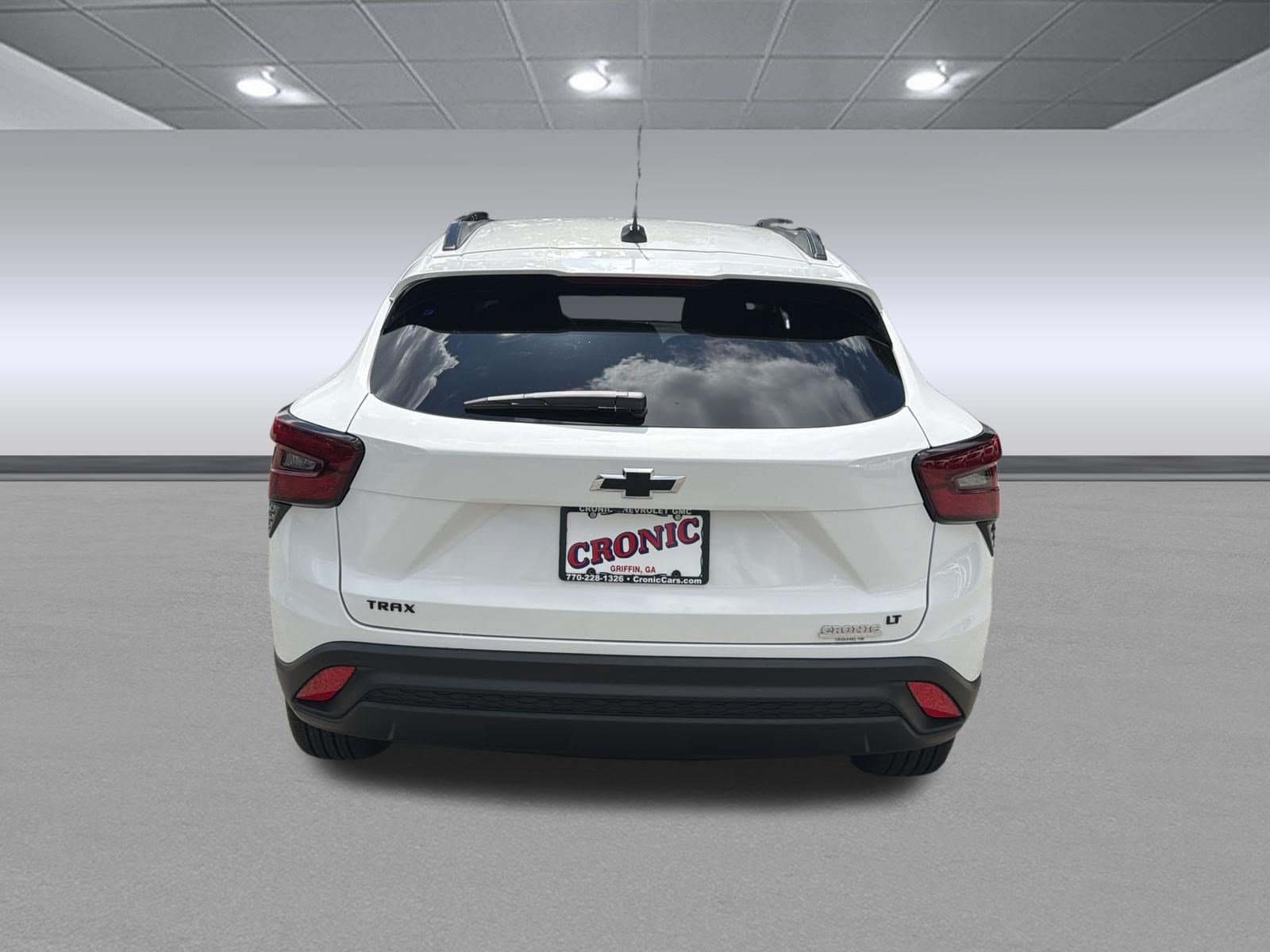 New 2026 Chevrolet Trax LT w/ Driver Confidence Package FWD image 4