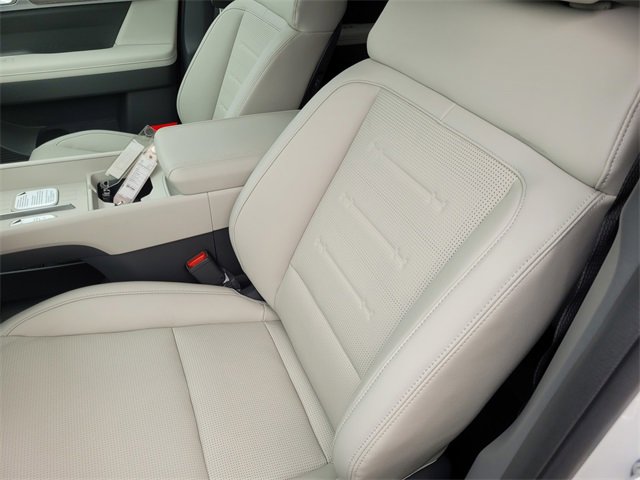 New 2026 Hyundai Santa Fe Limited image 13