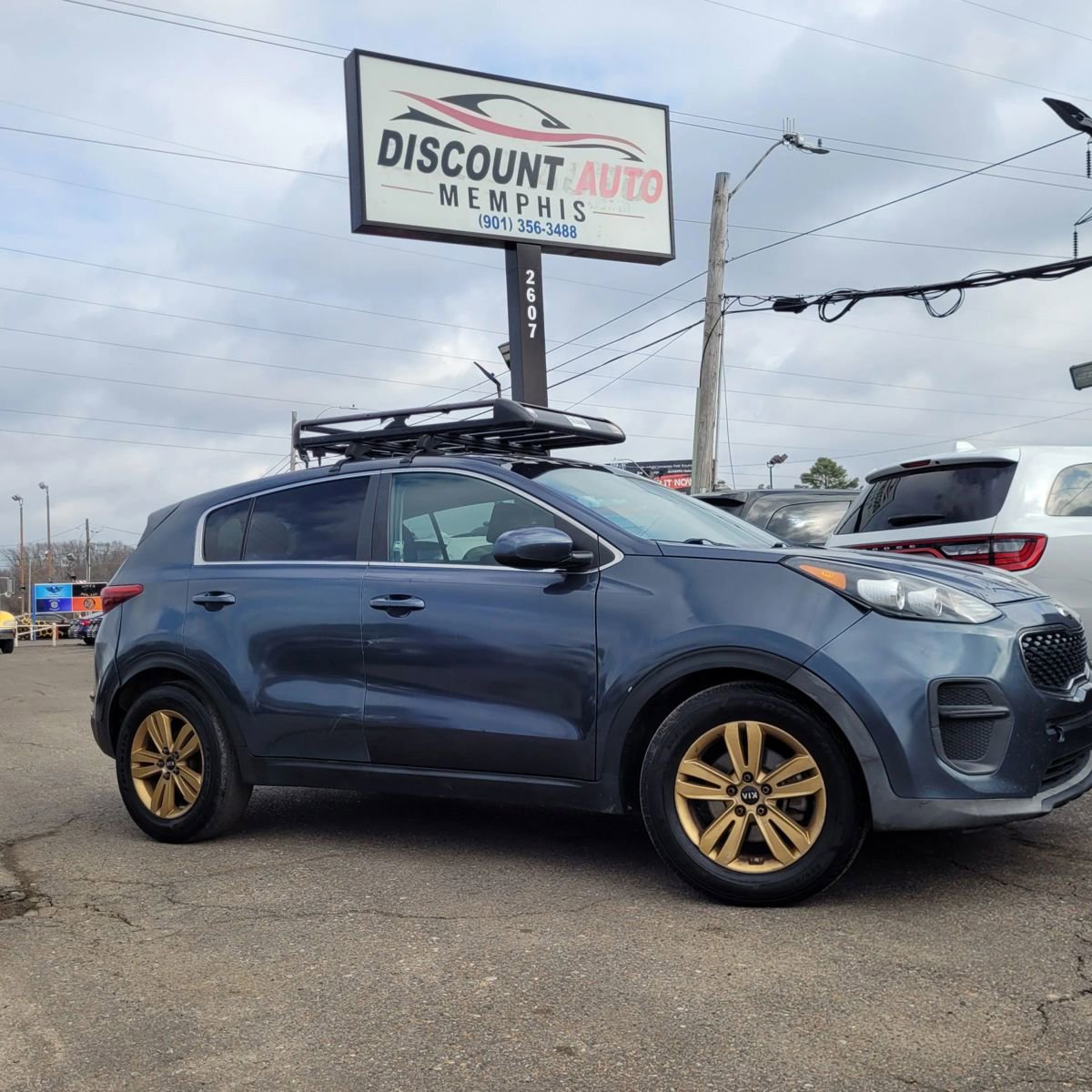 Used 2018 Kia Sportage LX FWD image 2