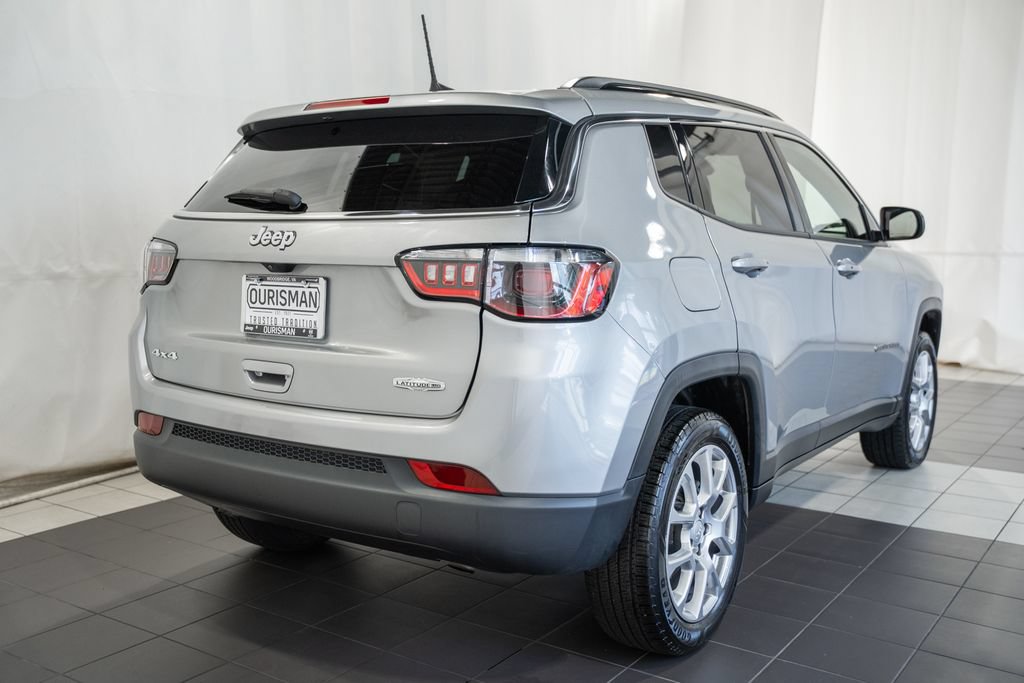 Certified 2023 Jeep Compass Latitude AWD/4WD image 4