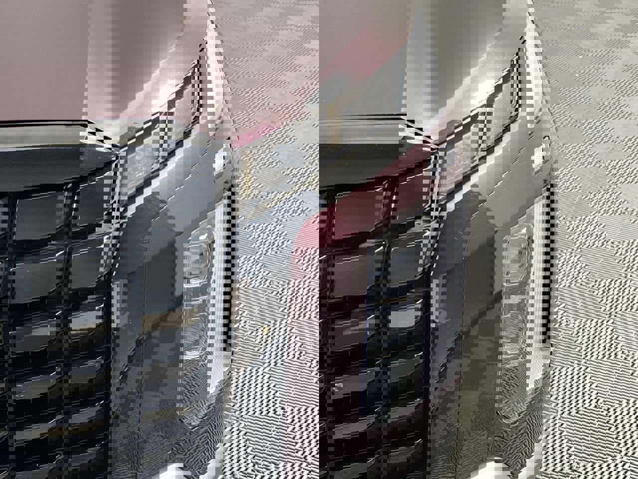 Used 2023 Hyundai Palisade Limited w/ Cargo Package image 9