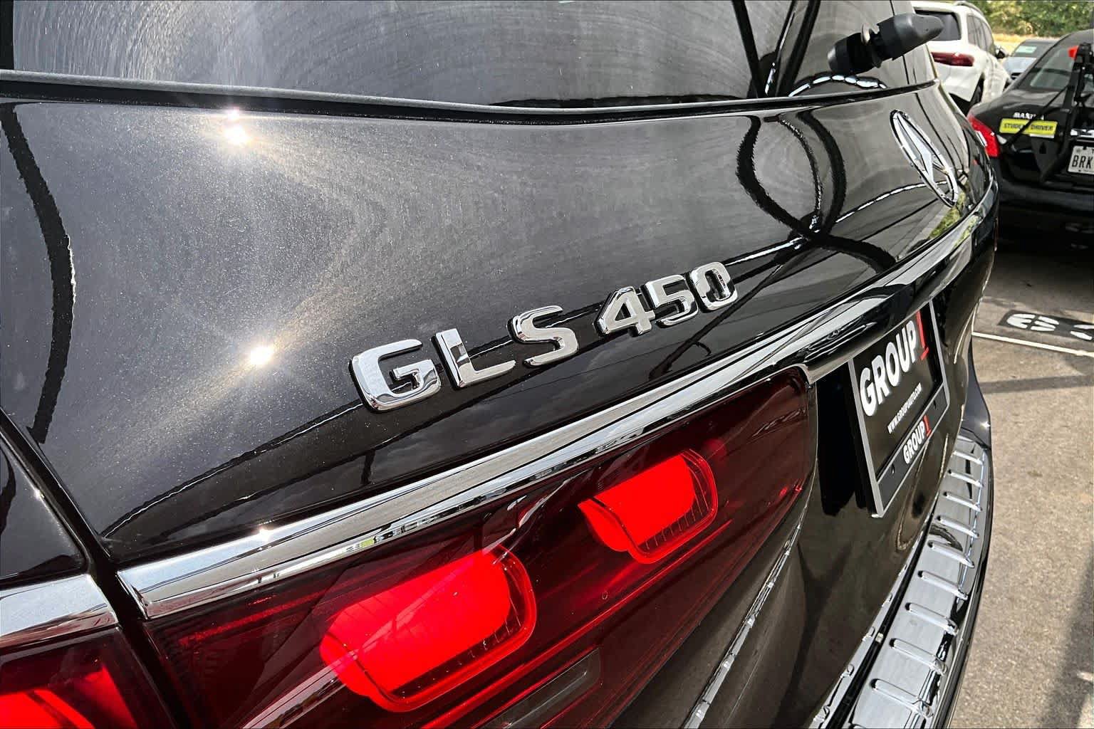 New 2026 Mercedes-Benz GLS 450 4MATIC image 7