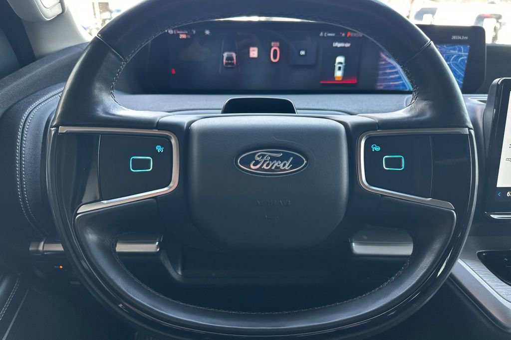 Certified 2025 Ford Expedition Max Platinum AWD/4WD image 27
