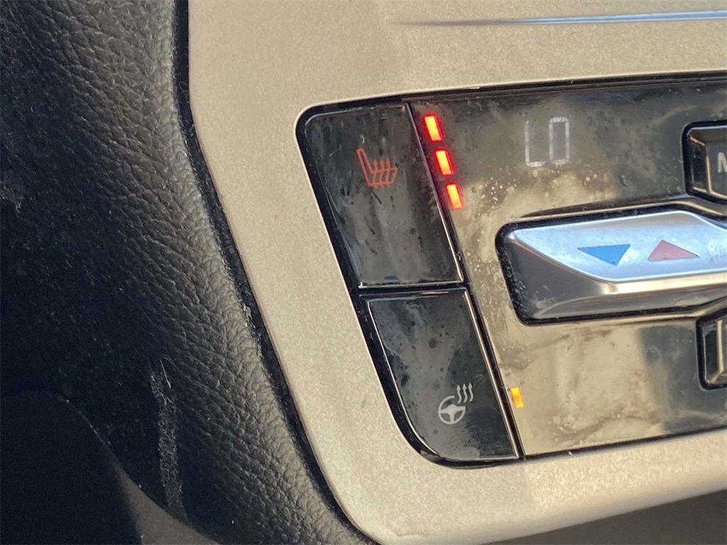 Used 2021 Ford Explorer XLT w/ Equipment Group 202A image 55