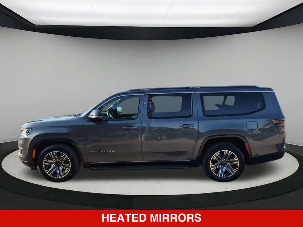 Used 2024 Jeep Wagoneer L Series II w/ Flexible Seating Group RWD image 3