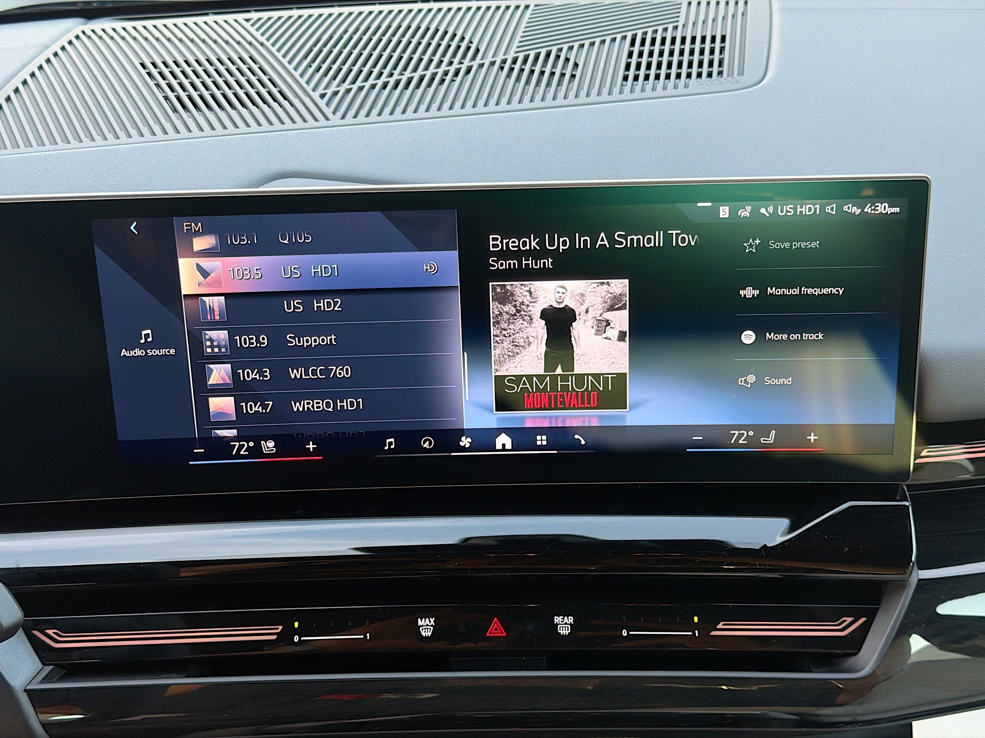 New 2026 BMW 530i w/ Convenience Package image 32