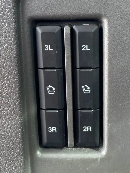 Used 2019 Ford Expedition Limited w/ Texas Edition Package RWD image 49