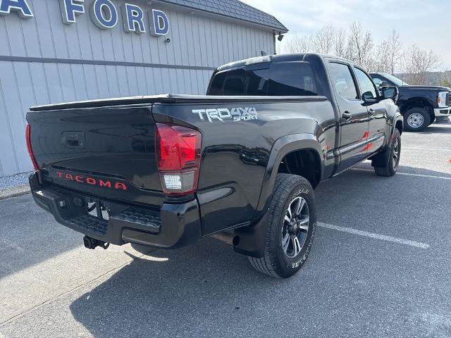 Used 2019 Toyota Tacoma TRD Sport w/ Technology Package AWD/4WD image 3