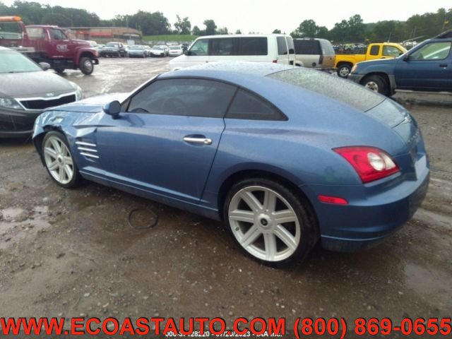 Used 2005 Chrysler Crossfire Limited RWD image 2