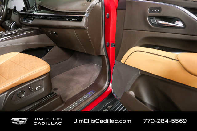 Used 2021 Cadillac Escalade Premium Luxury w/ Driver Assist Tech Package image 24